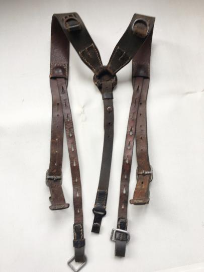 Leather Combat Y-Straps