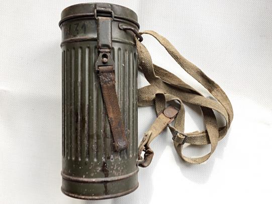 Wehrmacht Gasmask Canister ''Luftwaffenhelfer''