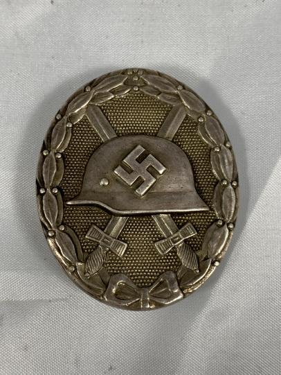 Wound Badge in Silver '30'