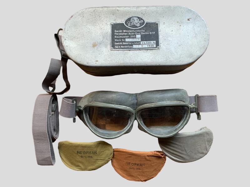 Cased Luftwaffe Flying Goggles Auer Model 295