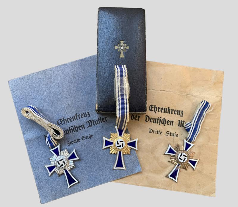 German WWII Mother Cross Set