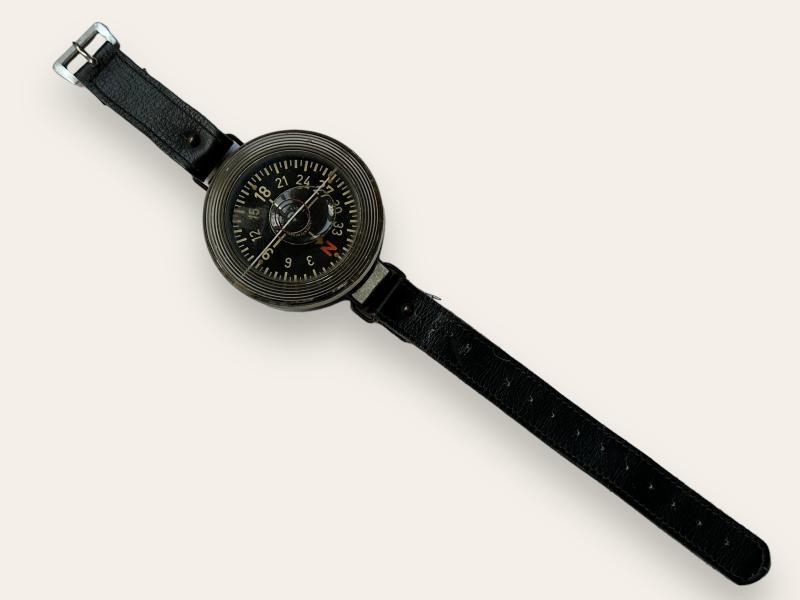 Luftwaffe Armband Kompass