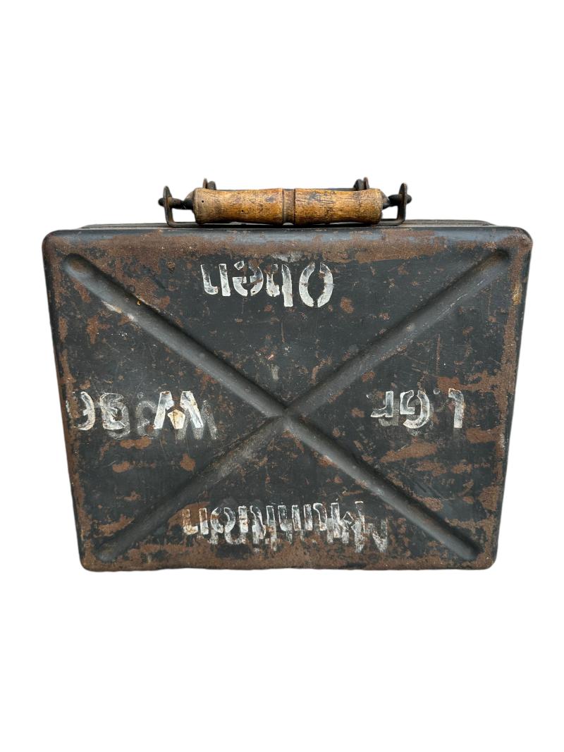 WH 5 cm Metal Mortar Ammo Case Field-grey