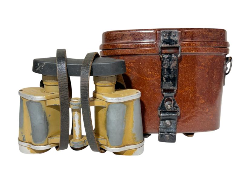 Wehrmacht D.F. 6x30 binoculars with bakelit case